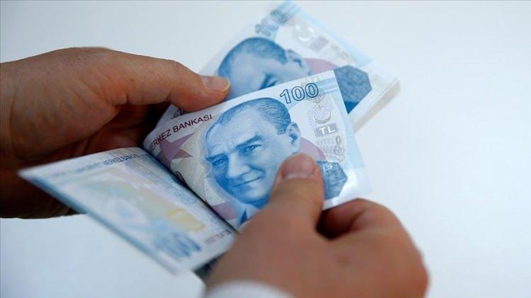 <p>Türkiye İstatistik Kurumu'nun (TÜİK) açıklanan Haziran ayı enflasyon verileriyle milyonlarca emekli ve memurun zam oranları belli oldu. </p>
