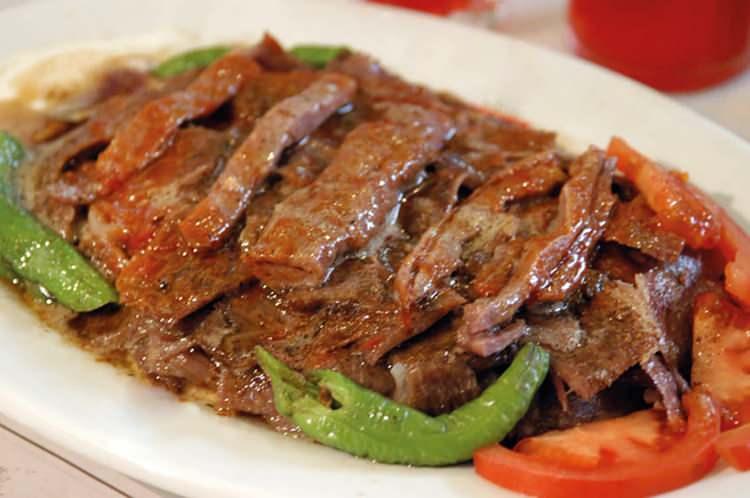 <p>İskender Kebap</p>