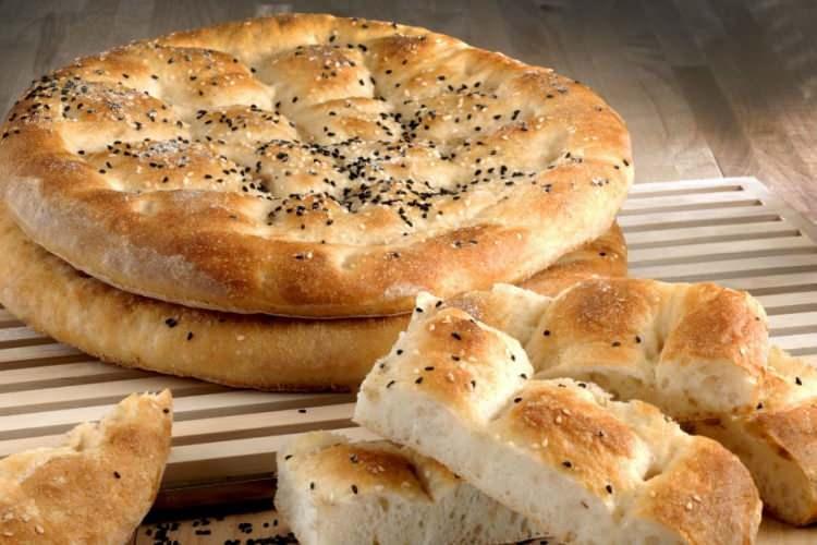 <p>Pide</p>
