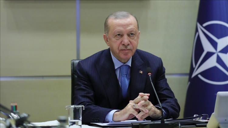 <p>Erdoğan 3-4 Temmuz’da Astana’da Şangay İş birliği Örgütü’nün toplantısındaydı. 6 Temmuz’da Türk Devletleri Teşkilatı, 9-11 Temmuz tarihlerinde ise NATO zirvelerine katılacak. Cumhurbaşkanı Erdoğan, 9-11 Temmuz tarihlerinde ABD’nin başkenti Washington'da düzenlenecek NATO Liderler Zirvesi'ne katılacak. Zirve kapsamında Erdoğan, ABD Başkanı Joe Biden ile görüşecek.</p>