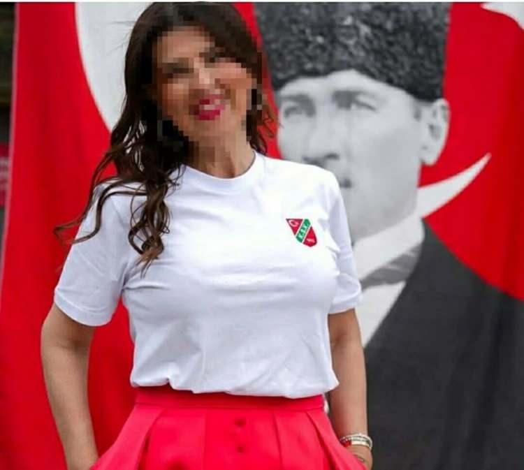 <p>Ekipler, Hatice Ö.'nün, intihar teşebbüsünün ardından pişman olup gittiği İzmir Şehir Hastanesi'nde tedaviye alındığını tespit etti. Hayati tehlikesi bulunmayan Hatice Ö.'nün başında, polis beklemeye başladı.</p>