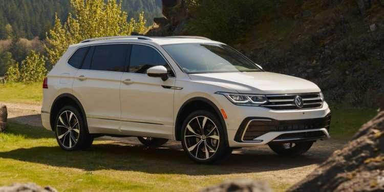 <p><strong>3)  VOLKSWAGEN TIGUAN</strong></p>
