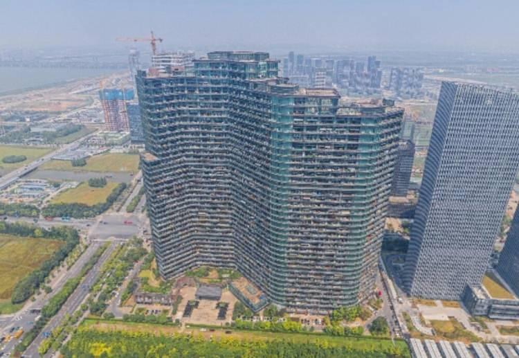 <p><span style="color:#B22222"><strong>ÇİN'İN HANGZHOU KENTİNDEKİ REGENT İNTERNATIONAL APARTMANI</strong></span></p>
