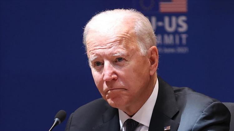 <p>ABD'de 5 Kasım'da gerçekleşecek olan başkanlık seçimleri için yarışan Demokrat Partili Biden ile Cumhuriyetçi rakibi eski Başkan Donald Trump, 27 Haziran gecesi CNN'deki ilk canlı yayın tartışmasında kozlarını paylaştı.</p>

<p> </p>
