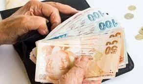 <p>AK Partili yetkililer ise, “Emeklilere seyyanen zam mümkün gözükmüyor, şu an sadece en düşük emekli maaşı 10 bin TL’nin yukarıya çekilmesi noktasında bir çalışma var.” ifadelerini kullandı.</p>