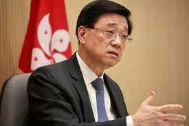 <p><span style="color:#B22222"><strong>2)&nbsp; JOHN LEE KA-CHIU&nbsp; |&nbsp; İCRA KURULU BAŞKANI</strong></span></p>
