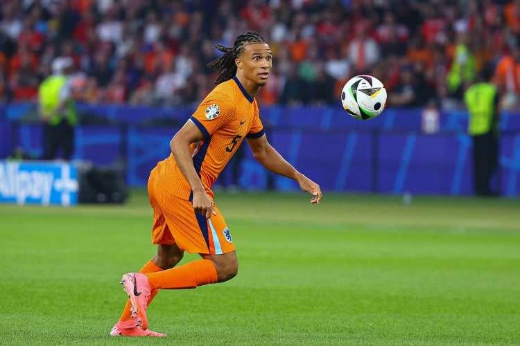 <p>Nathan Aké- Hollanda - 2 Asist</p>
