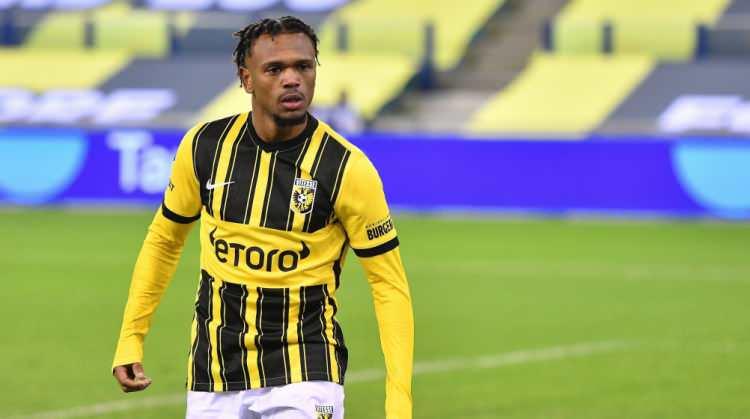 <p>100.9 milyon Euro |</p>

<p>Loïs Openda / RB Leipzig</p>
