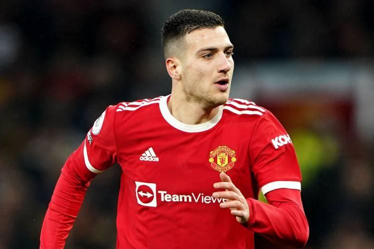 <p>72.4 milyon Euro |</p>

<p>Diogo Dalot / Manchester United</p>
