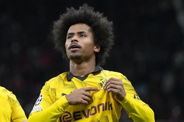 <p>66.4 milyon Euro |</p>
<p>Karim Adeyemi / Borussia Dortmund</p>
<p> </p>