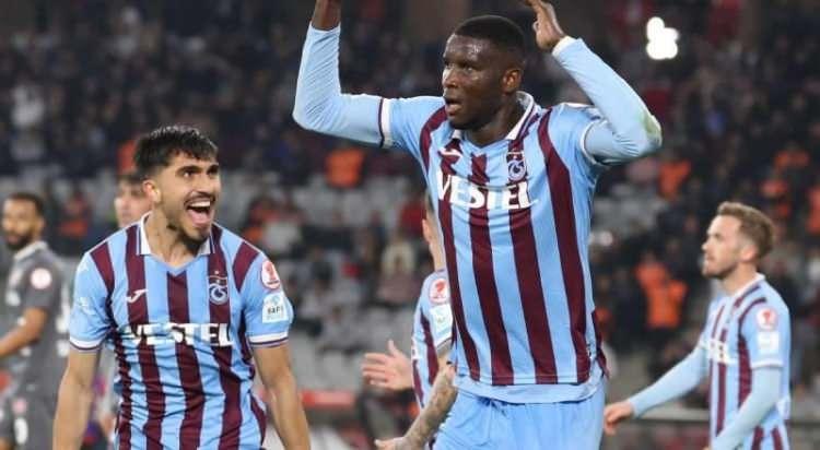 <p>Trabzonspor, Paul Onuachu için Southampton'a satın alma opsiyonlu kiralama teklifi yaptı.<br />
<br />
(FOTOMAÇ)</p>
