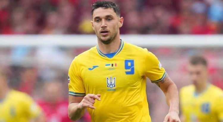 <p>Trabzonspor, Roman Yaremchuk için yeniden devreye girdi.<br />
<br />
(AKŞAM)</p>