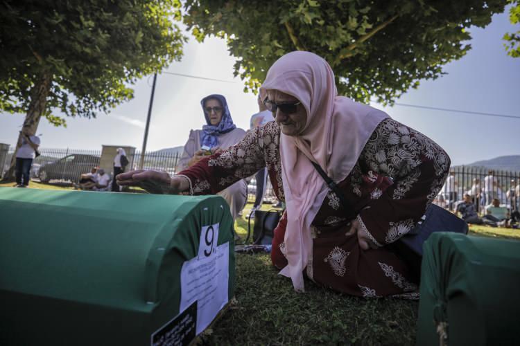 <p><strong>Bugün toprağa verilecek kişilerin isimleri şöyle:</strong></p>
