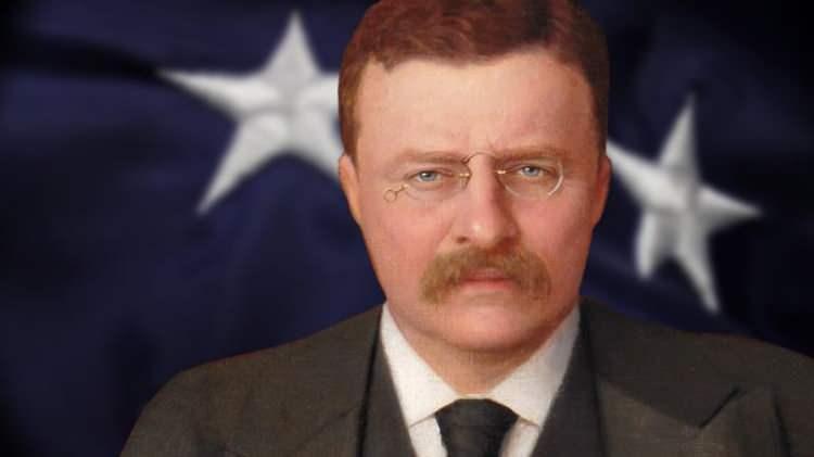 <p>Theodore Roosevelt<br />
<br />
Eski ABD Başkanı Theodore Roosevelt, ikinci kez aday olduğu seçim kampanyası sırasında 14 Ekim 1912’de kurşunların hedefi oldu.</p>

<p>Roosevelt, Milwaukee'deki bir mitingde göğsünden vurulduğu bu saldırıyı yaralı atlattı.</p>
