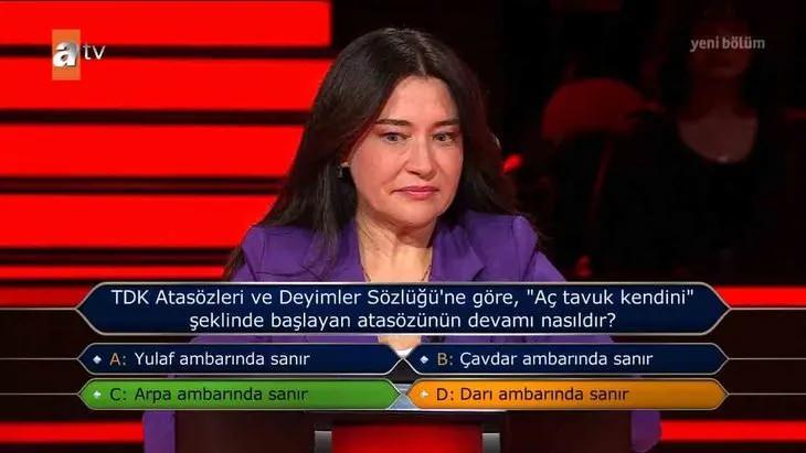 <p><span style="color:#800000"><strong>TELEFON JOKER HAKKINI KULLANDI</strong></span></p>

<p>Soru karşısından bir hayli zorlanan yarışmacı telefon joker hakkını kullanmak istedi.</p>
