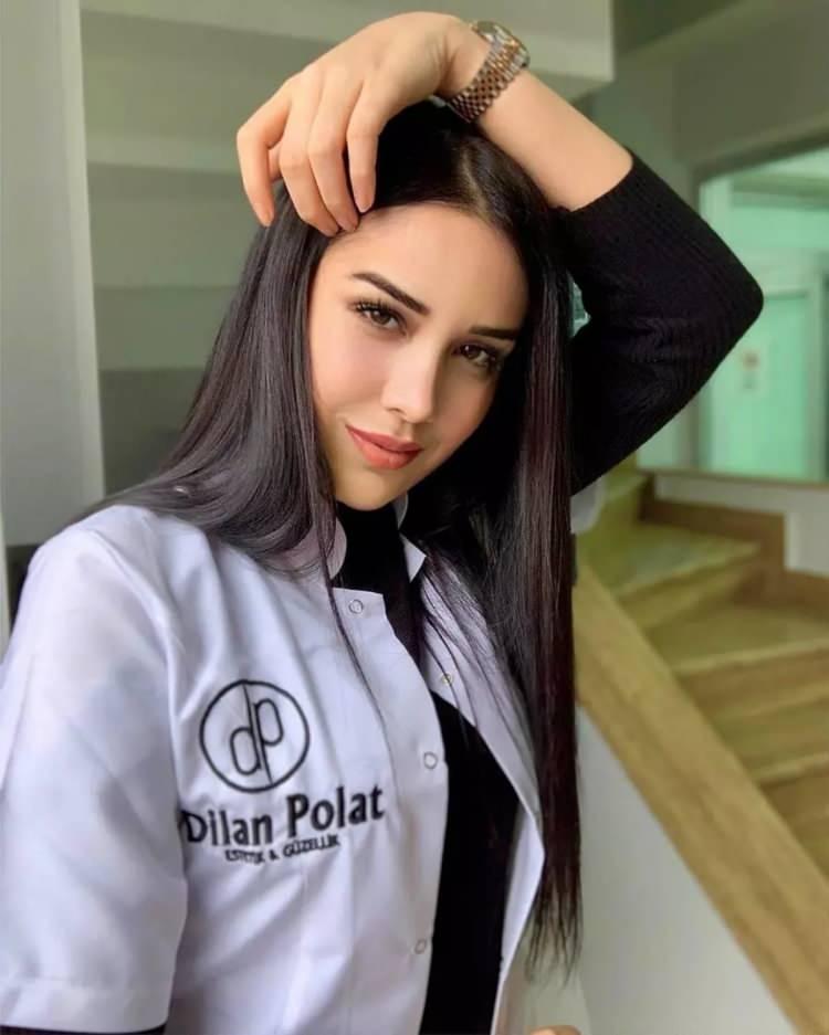 <p>İddianamede suç örgütünün yapısı anlatılarak, örgütün liderinin Engin Polat, yöneticilerinin ise Dilan Polat, Alper Kürşat Polat, Sezgin Polat, Ahmet Gün, Mustafa Özalp ve Sinem Sıla Doğu olduğu belirtildi.</p>
<p> </p>