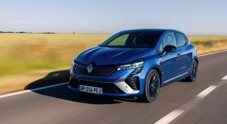 <p><strong>İŞTE RENAULT CLİO FİYAT LİSTESİ 2024- </strong></p>
<p> </p>
<p><strong>- </strong>Renault Clio equilibre 1.0 SCe 65 hp: <strong>942.000 TL</strong></p>