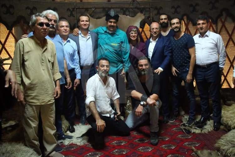 <p>Diriliş: Ertuğrul' dizisi yayınlandığı dönemde Mayıs 2020'de dünya çapında en çok talep gören dördüncü dizi olduğu ve dünya çapındaki ortalama bir dizinin talebinin 68 katından fazla talep gördüğü belirtildi.</p>
