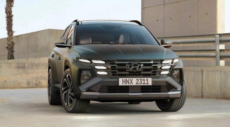 <p><strong>7)  HYUNDAI TUCSON</strong></p>
