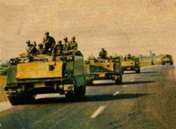<p>Kıbrıslı Rumlar, adanın tamamını diplomatik yollardan ele geçiremeyeceklerini anlayınca terör örgütü<em><strong> "EOKA"</strong></em>yı kurdu.</p>
<p> </p>