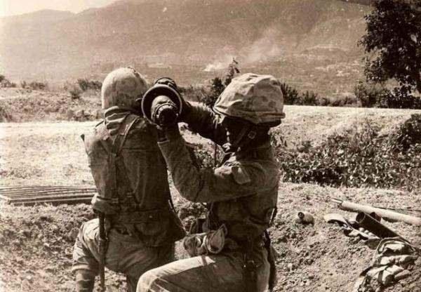 <p>Adadaki kaos ortamı, Zürih ve Londra Antlaşmalarına kadar devam etti. 11 Şubat 1959'da imzalanan antlaşmalar neticesinde İngiltere, Türkiye ve Yunanistan devletlerinin garantörlüğünde Kıbrıs Cumhuriyeti'nin kurulması kararlaştırıldı.</p>
<p> </p>