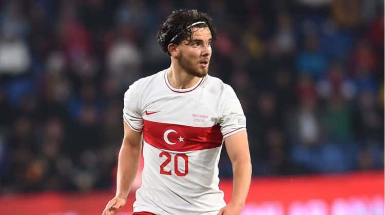 <p>* Ferdi Kadıoğlu | Türkiye | Fenerbahçe<br />
<br />
<br />
+9 milyon euro<br />
<br />
Yeni değeri: 30 milyon euro</p>