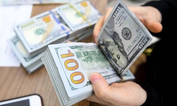 <p><strong>26.300 DOLAR</strong></p>
