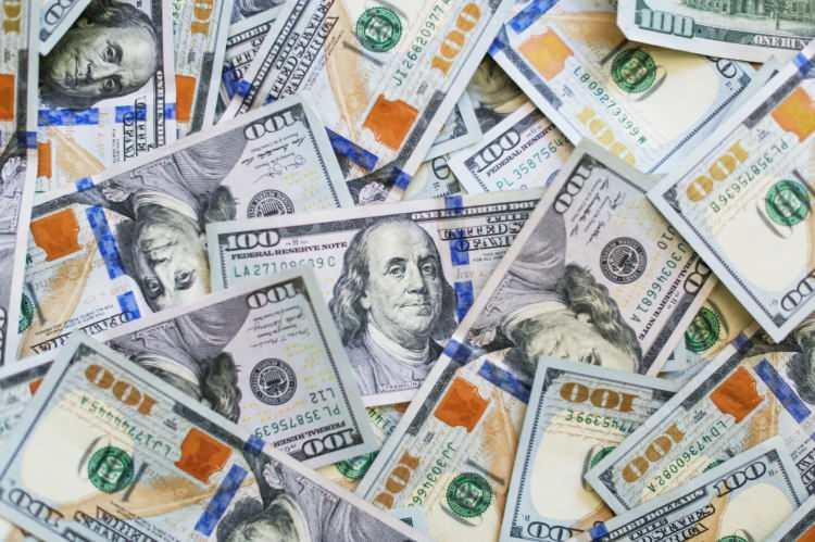 <p><strong>44.900 DOLAR</strong></p>
