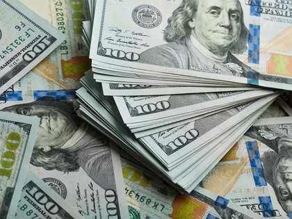 <p><strong>51.800 DOLAR</strong></p>