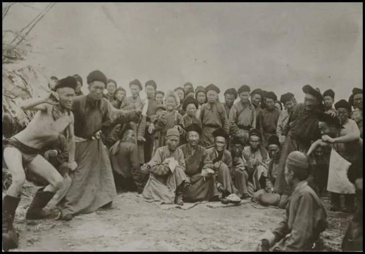 <p>Ayhan: Ay hakimi</p>

<p> </p>
