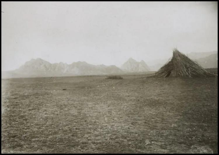 <p>Barlas: Kahraman, savaşçı</p>
