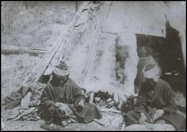 <p>Aça: Toplumda saygı gören kişi, analık derecesinde saygıya değer hanım</p>
<p> </p>