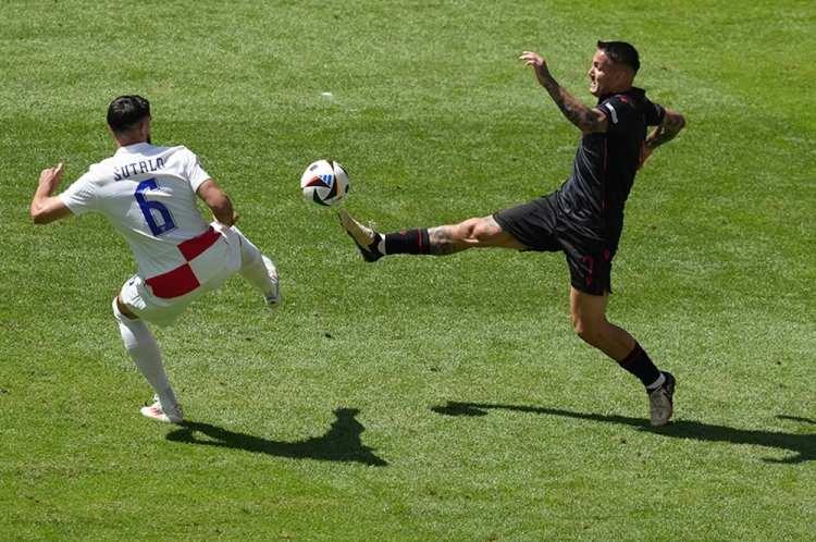 <p>7- Hırvatistan 2-2 Arnavutluk</p>