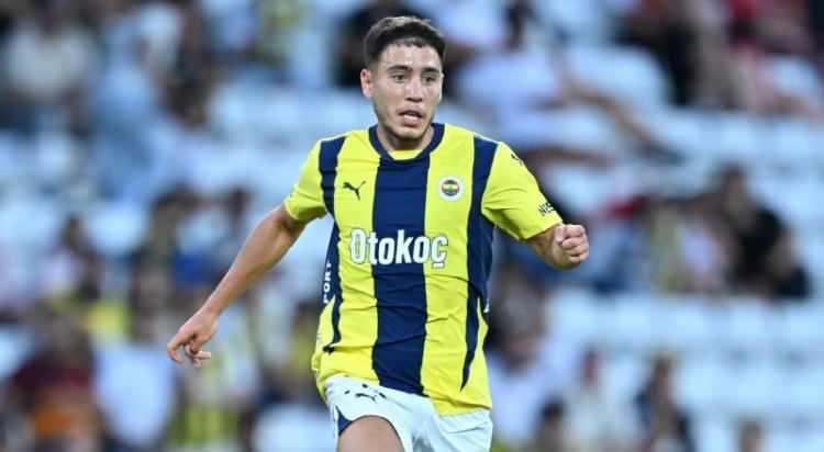 <p>Fenerbahçe'de Umut Nayir, Luan Peres, Rade Krunic, Miguel Crespo, Miha Zajc, Ryan Kent ve Emre Mor ile yollar ayrılacak.<br />
<br />
(Sabah)</p>