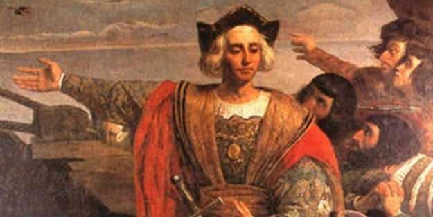 <p>Daha sonra —ve kendi isteği üzerine— kalıntıları Karayipler'deki Hispaniola adasına nakledildi. Ancak, İspanya 1795'te adayı Fransızlara devrettiğinde, Kolomb'un kalıntıları Küba'ya taşındı ve İspanya-Amerika Savaşı'na kadar orada kaldı. Sonunda, 1898'de kalıntılar İspanya'nın Sevilla kentine geri gönderildi.</p>
<p>Dominik Cumhuriyeti'nin resmi versiyonuna göre ise, Kristof Kolomb'un kalıntılarının Hispaniola'dan hiç ayrılmadığı belirtiliyor. 1877 civarında, Santo Domingo Katedrali'nde, içinde Kolomb'a ait olduğu iddia edilen kalıntıların bulunduğu bir kutu keşfedildi.</p>
