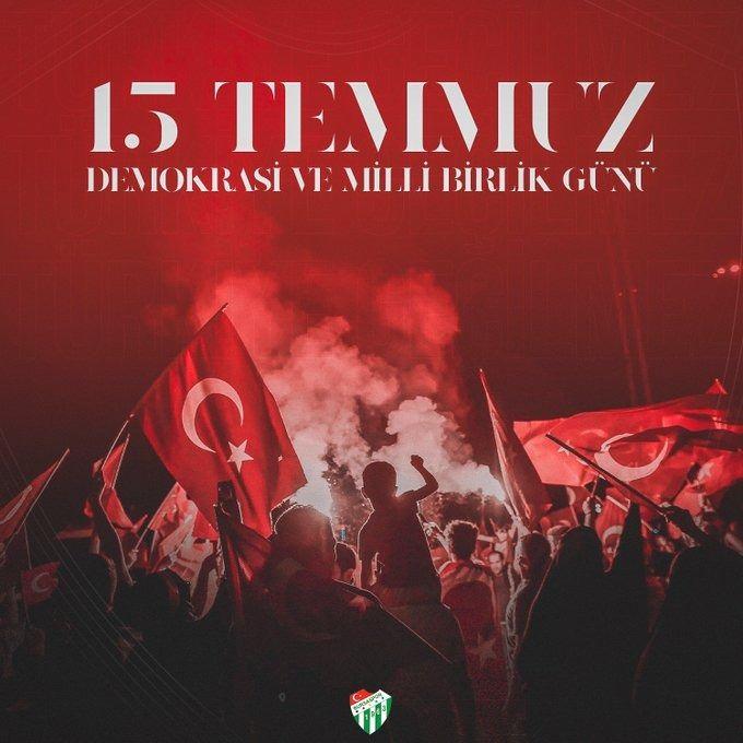 <p>Bursaspor: 15 Temmuz Demokrasi ve Milli Birlik Günü'nün 8. yıl dönümünde şehitlerimize Allah'tan rahmet, gazilerimize minnetlerimizi sunuyoruz.</p>