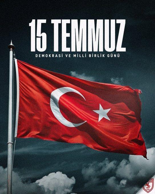 <p>Samsunspor: Milletimizin birlik ve bütünlüğü için gözlerini kırpmadan bu yolda canlarını feda eden tüm şehitlerimizi ve gazilerimizi şükranla anıyoruz.</p>