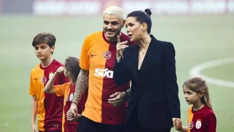 <p>Mauro Icardi ile ayrılığı ile gündeme gelen Wanda Nara, bu kez babası Andres Nara'nın gözaltına alınmasıyla gündem oldu.</p>
