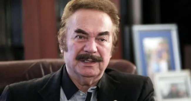 <p> Orhan Babama 'Sizin ceketlerinizden giymek istiyorum' dedim. Ceketlerin orijinalliğini bozmadan ufak dokunuşlarla kendime uyarlamak benim için inanılmaz gurur ve keyif verici.</p>