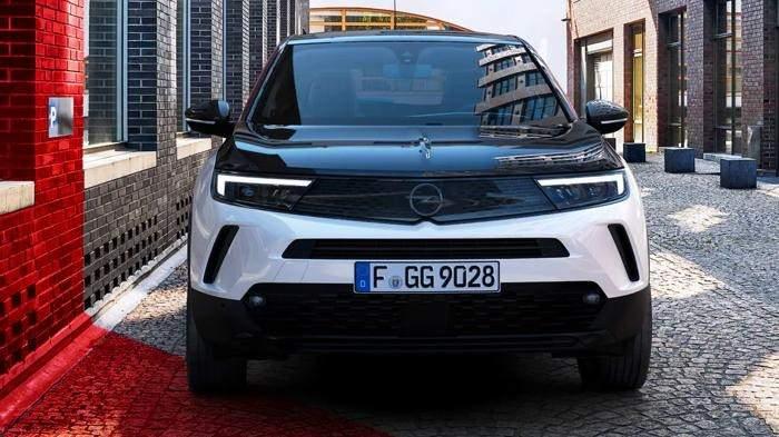 <p>Ayrıca açıklanan güncel Opel fiyat listesi kontrol edildiğinde, Mokka SUV aracın bazı Dacia Duster versiyonlarından ucuz olduğu görüldü</p>
