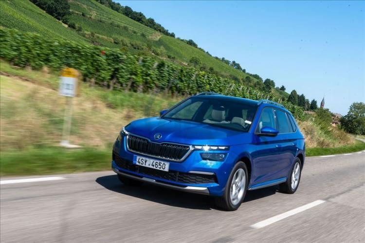 <p>Skoda otomotiv firması, Türkiye'deki otomobil pazarında; Fabia, Scala, Octavia, Superb, Kamiq, Karoq ve Kodiaq modeli ile birçok vatandaşın dikkatini çekiyor. Ayrıca Skoda'nın en dikkat çeken otomobil modellerinden biri, Octavia olarak ön plana çıkıyor.</p>

<p> </p>
