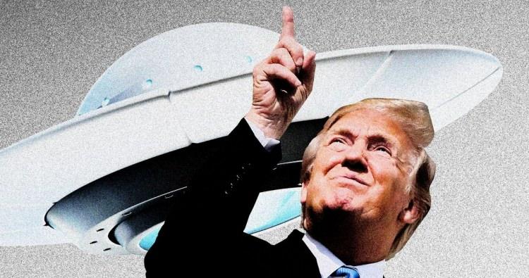 <p>Bazı sosyal medya kullanıcıları, UFO'ları Trump'ı kurşunlardan koruyan 'koruyucu melekler' olarak ilan ederken, eski başkan da mitingden günler sonra 'Tanrı beni kurtardı' diyerek bu iddiayı doğruladı.</p>
