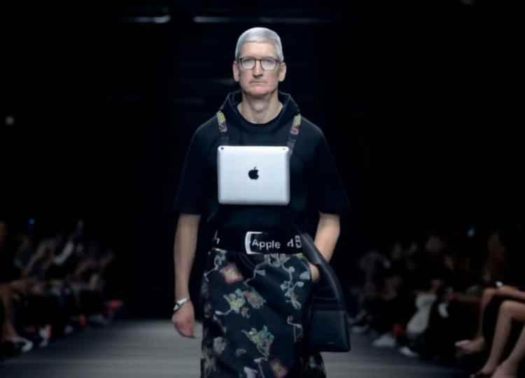 <p><strong>APPLE CEO'SU TİM COOK</strong></p>
