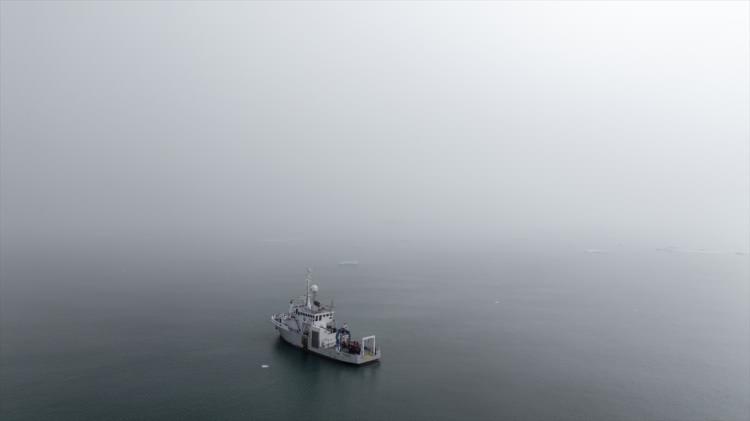 <p>Svalbard Adası ve çevresinde koruma alanlarının bulunduğuna ve sediman örneklerinin toplanmasının Norveç hükümetinden alınan özel izin doğrultusunda yapıldığına değinen Başar “Yapılan bilimsel çalışmaları birçok bilim dalıyla ilişkilendirilebiliriz. </p>

