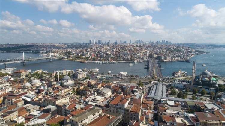 <p>Bununla birlikte İstanbul'dan kaçanlar hangi şehirlere gidiyorlar? Gittikleri şehirlere İstanbul'un pahalılığını mı götürüyorlar?</p>
