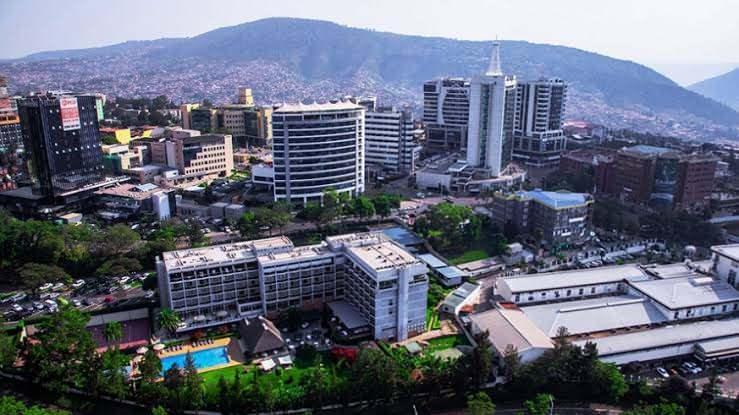 <p>Ruanda:</p>
<p>Parlementodaki kadın çokluğu</p>
<p> </p>