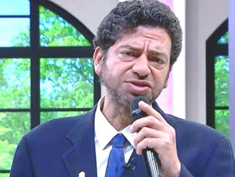 <p><strong>Arabesk müziğin sevilen ismi, Hakan Taşıyan hastalığının teşhis sürecini de şu sözlerle anlattı:</strong></p>
<p> </p>
