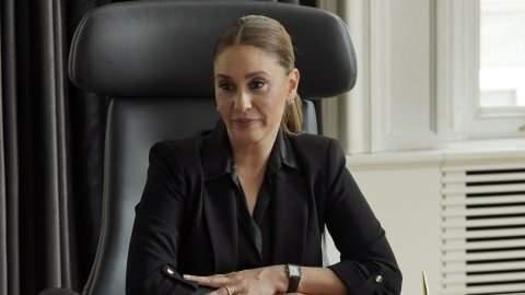 <p><span style="color:#B22222"><strong>EVLİLİK DÜŞÜNCESİNİ AÇIKLADI</strong></span></p>