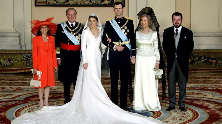 <p>İspanya Prensi Felipe ve Letızıa Ortız:</p>

<p>35 milyon dolar</p>
