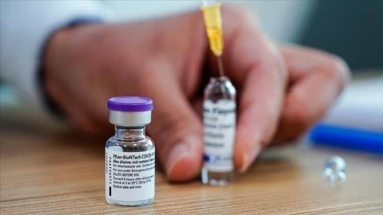 <p>Ecza dolabında saklayanlar yüzde 67.7 </p>
<p>Bir sağlık kuruluşu ya da eczaneye verenler yüzde 5.1 </p>
<p>İhtiyaç sahiplerine verenler yüzde 19.4 </p>
<p>Yüzde 6.8 ise atanlar. </p>